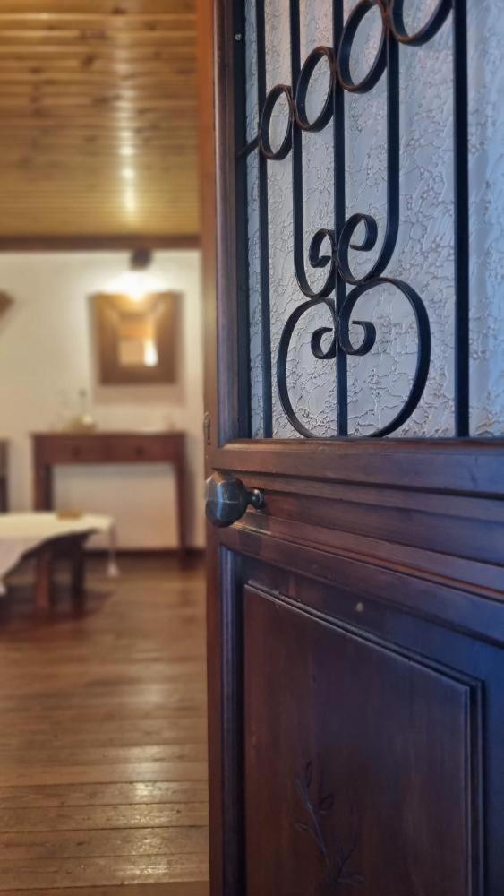 Guesthouse Eleni Palaios Panteleimonas Eksteriør billede